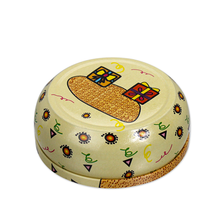 lovely round shape candle tins